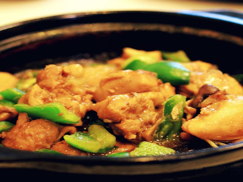 迪隆黃燜雞米飯