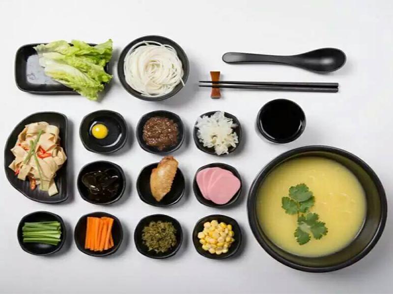苗鄉(xiāng)緣米線(xiàn)
