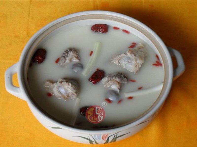 巴國口福火鍋