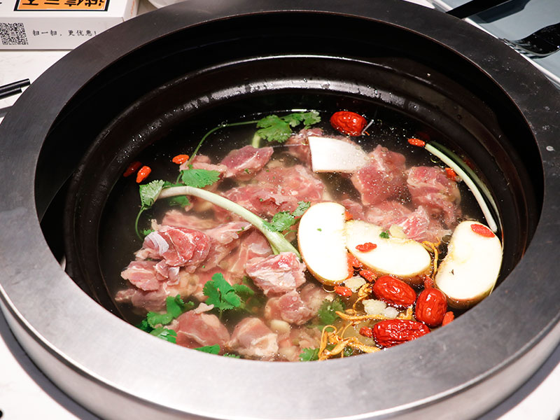 三不牛腩火鍋