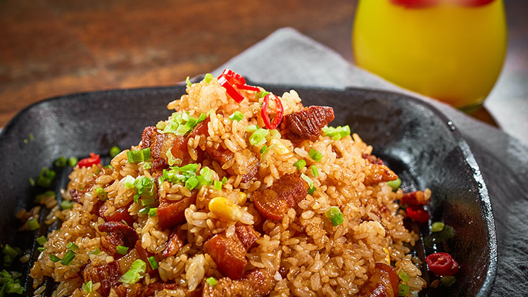 李灰蛋炒飯