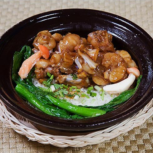 味來(lái)主角—紅燒雞塊煨飯